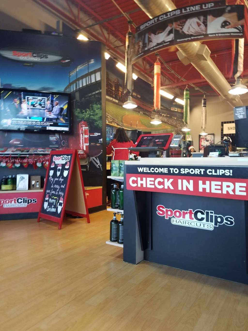 Sport Clips Haircuts of Westover Marketplace | 119 SW Loop 410 #130, San Antonio, TX 78245, USA | Phone: (210) 509-3000