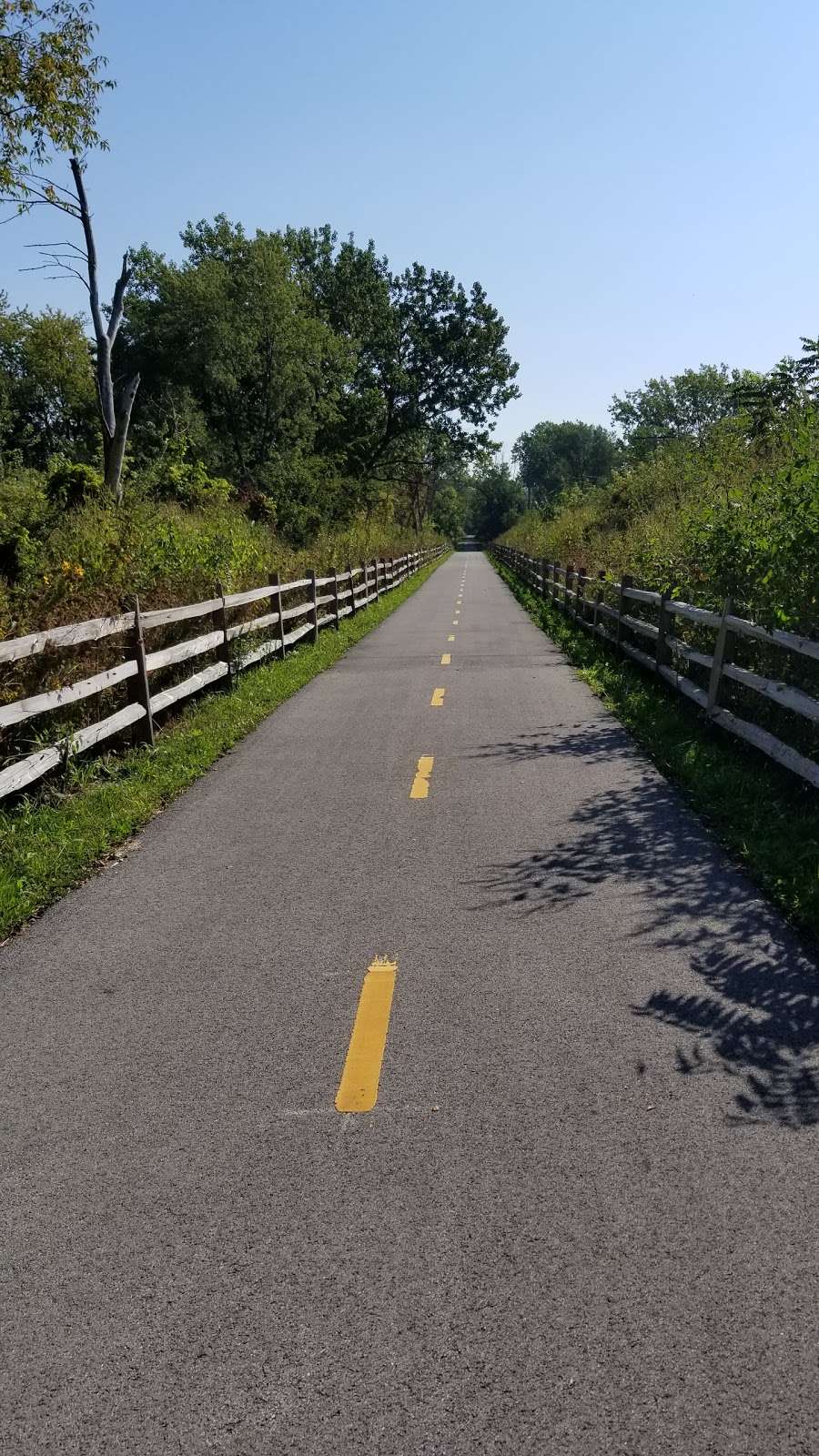 Old Plank Road Trail Crosses I-80 | Old Plank Rd Trail, New Lenox, IL 60451