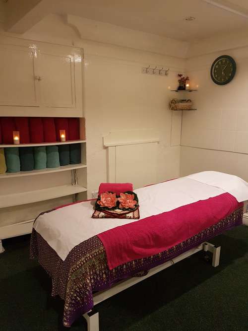 Tip Thai Massage - Richmond | 63 Sheen Rd, Richmond TW9 1YJ, UK | Phone: 020 8940 7040