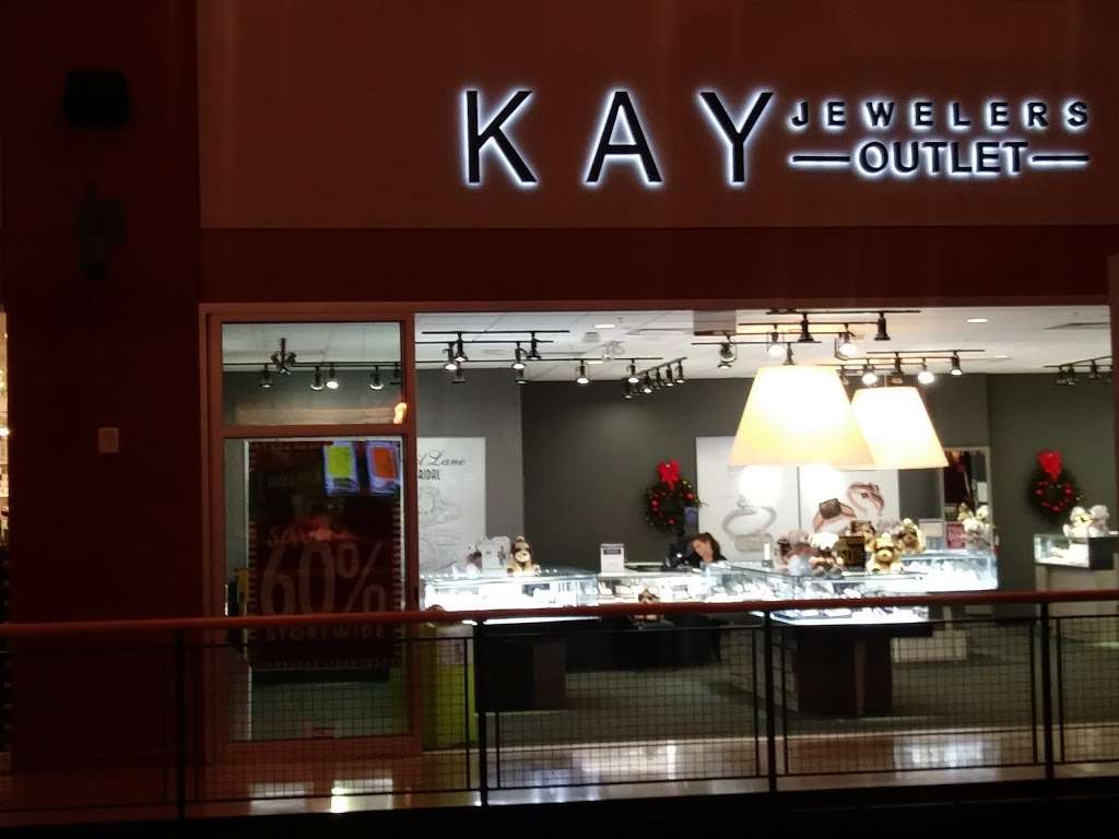 Kay Jewelers Outlet | 77 Sands Blvd, Bethlehem, PA 18015, USA | Phone: (610) 865-1757