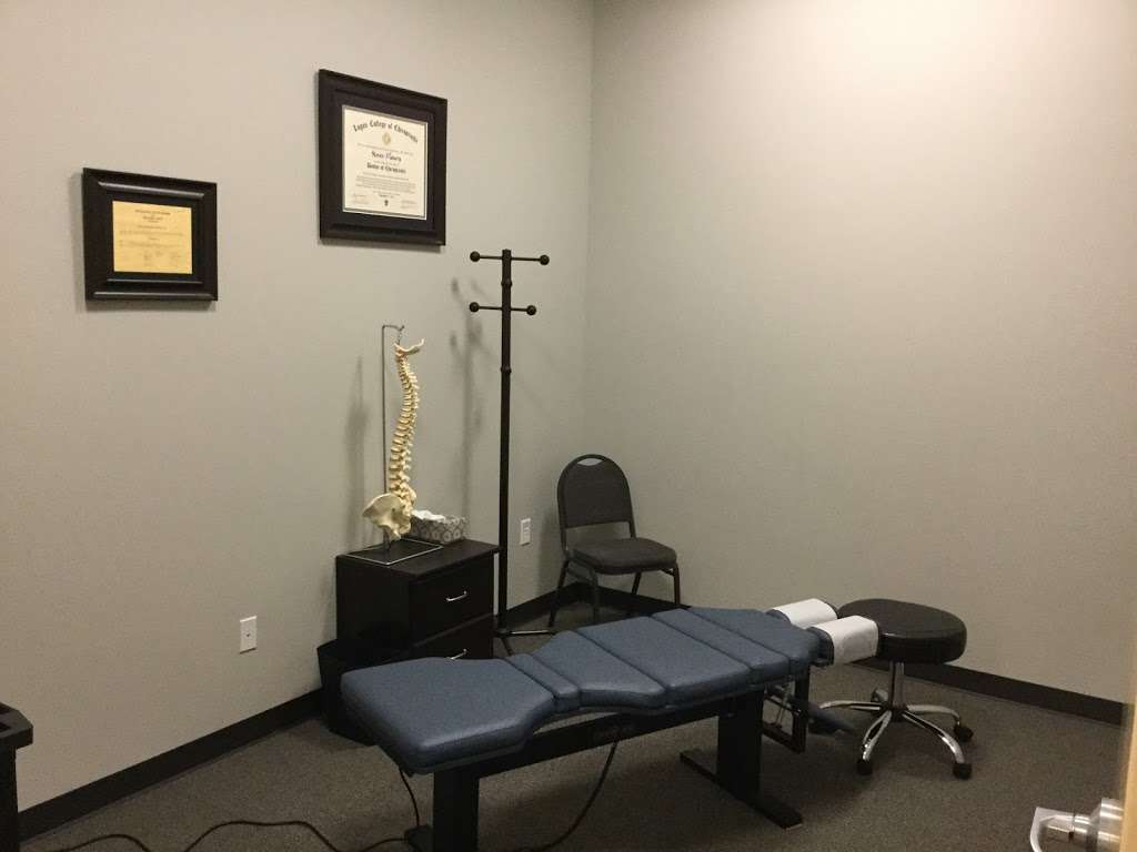 Flanery Chiropractic Pa | 66224, 4800 W 135th St #200, Leawood, KS 66209 | Phone: (913) 232-7111