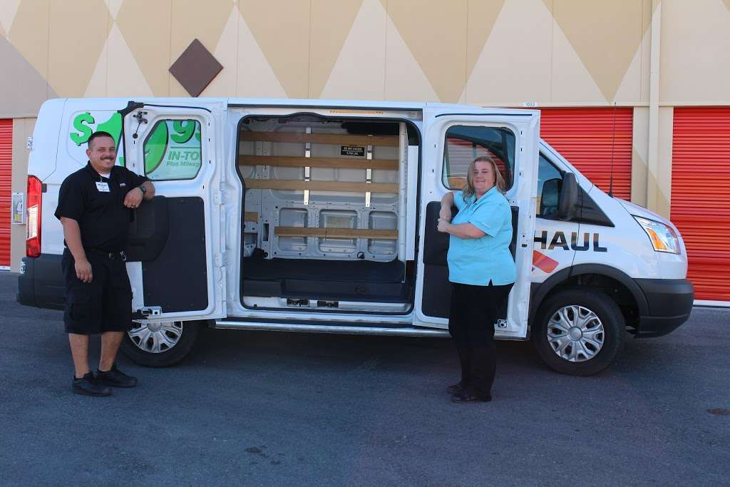 U-Haul Moving & Storage at Oso Blanca | 8525 Oso Blanca Rd, Las Vegas, NV 89166, USA | Phone: (702) 366-0580