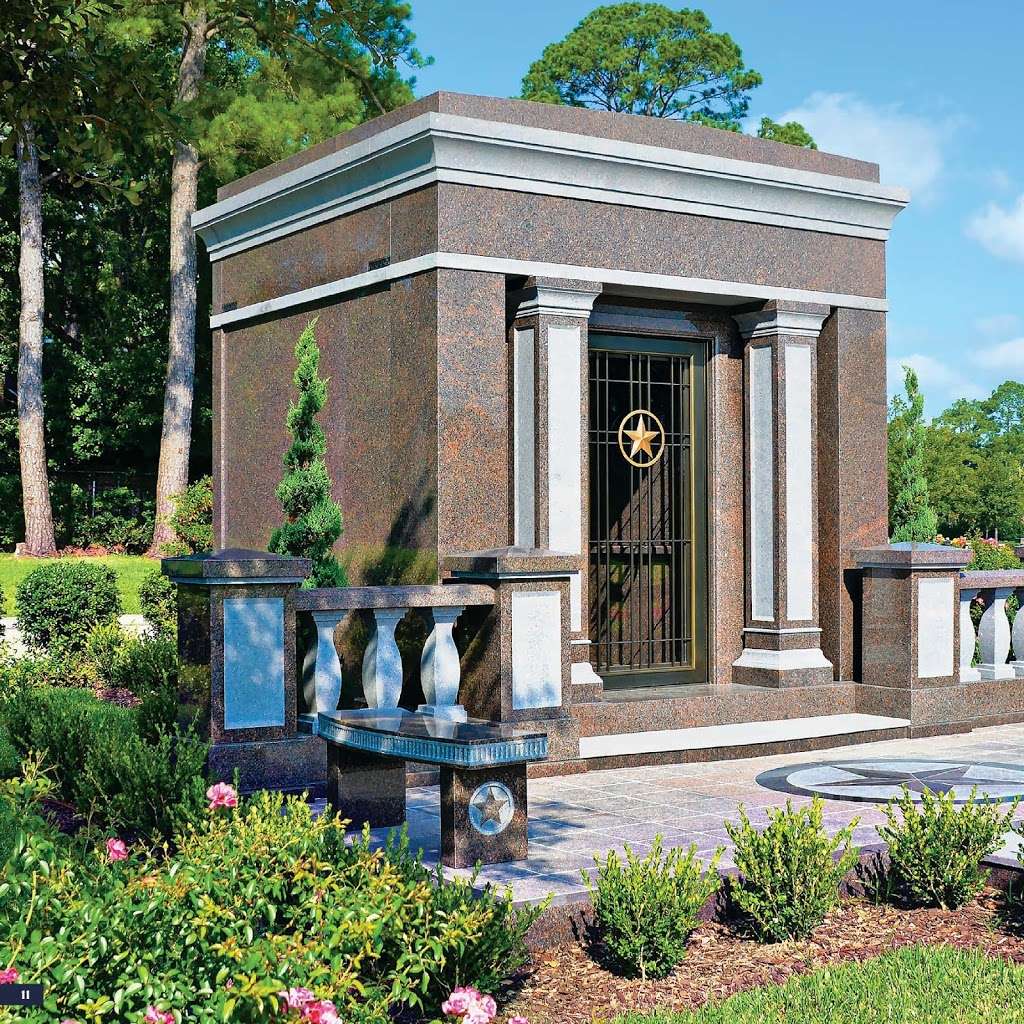 East Coast Memorials-Headstones, Mausoleums, Columbariums, Pet M | 1408 N Long St, Salisbury, NC 28144, USA | Phone: (704) 202-5603