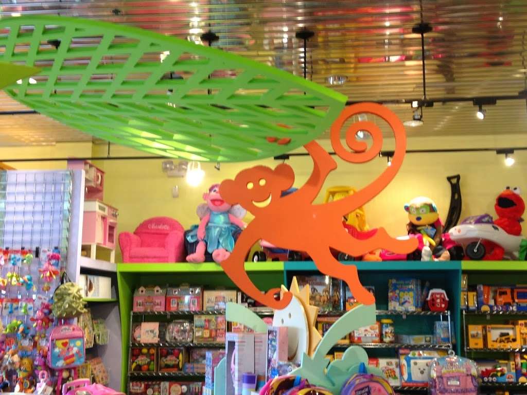 Funky Monkey Toys & Books | 360 Wheatley Plaza, Greenvale, NY 11548, USA | Phone: (516) 484-0966