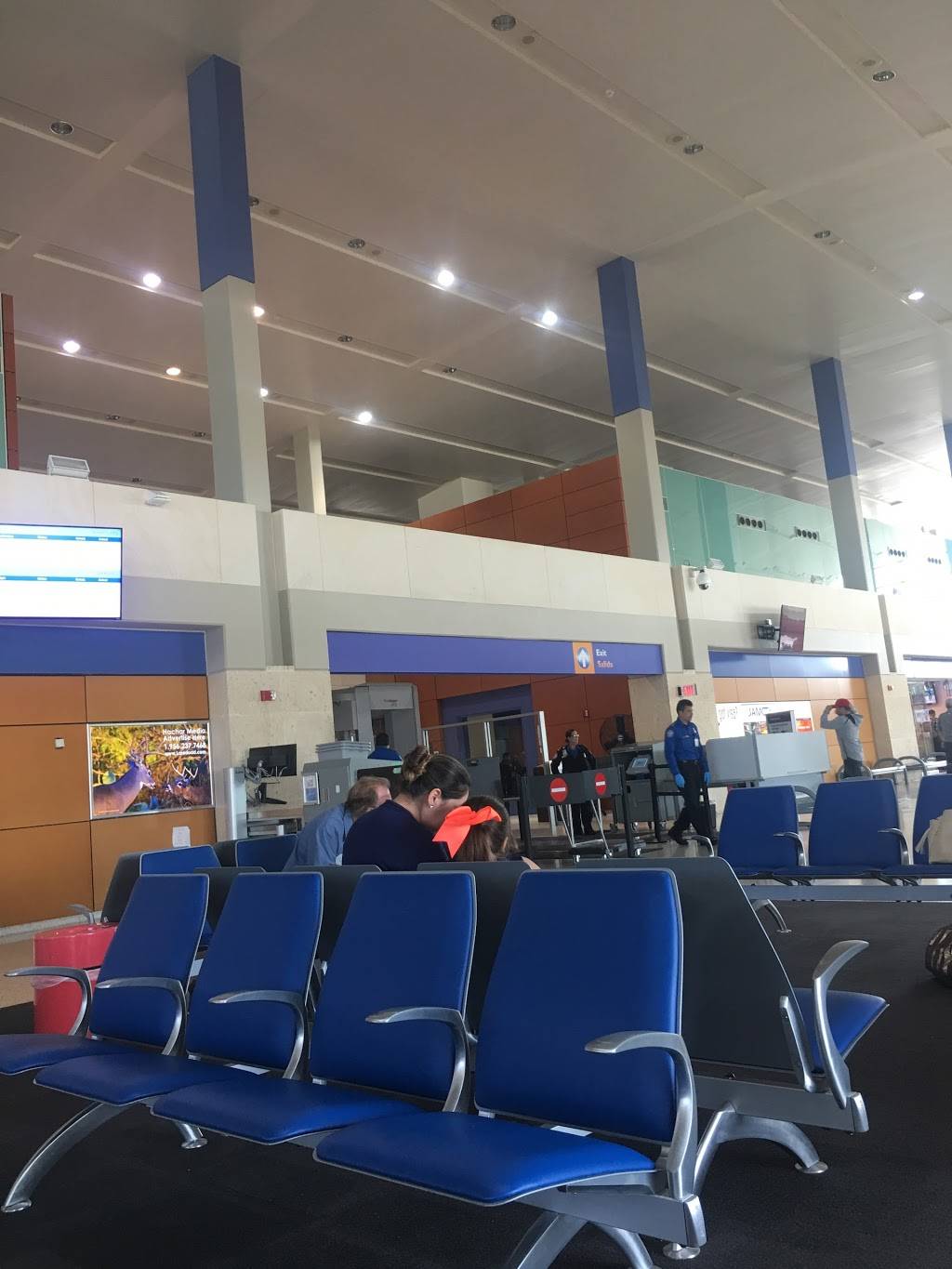 Laredo International Airport - Wikipedia