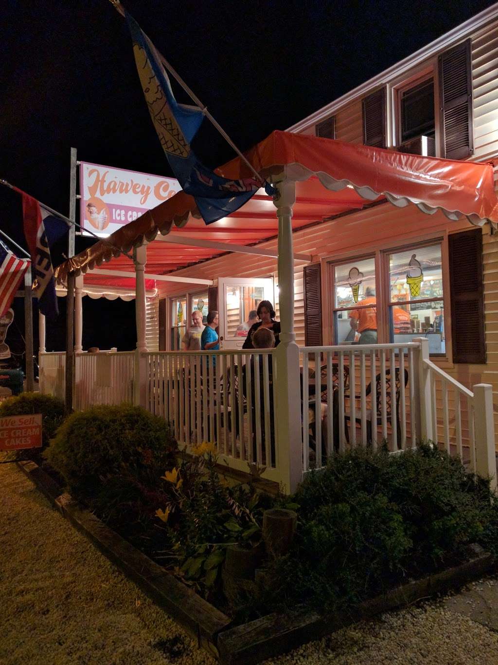 Harvey Cedars Ice Cream Parlour | 8007 Long Beach Blvd, Harvey Cedars, NJ 08008, USA | Phone: (609) 361-6103