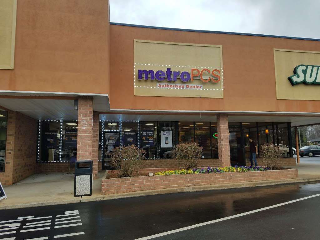 Metro by T-Mobile | 2504 Little Rock Rd, Charlotte, NC 28214, USA | Phone: (980) 819-5638