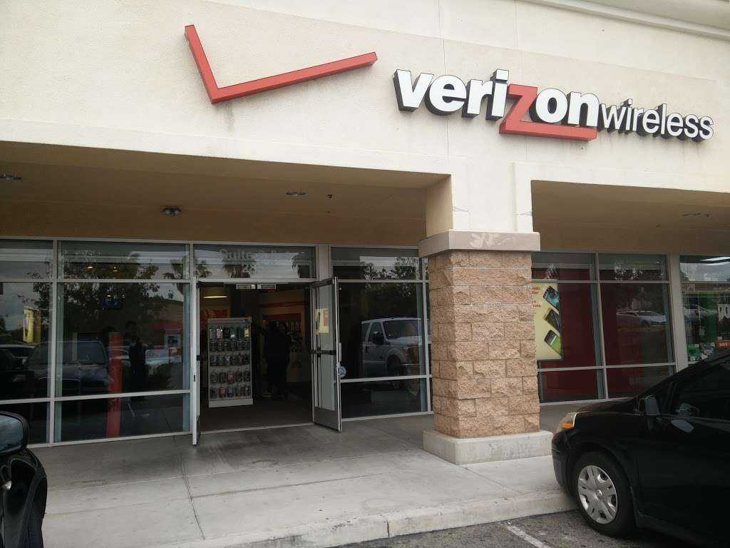 Verizon | 2851 Canyon Springs Pkwy Ste B-C, Riverside, CA 92507, USA | Phone: (951) 697-3035