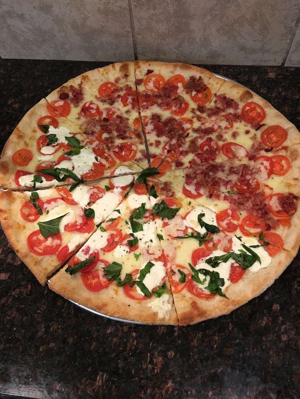 Ambler Pizza | 1125 South Bethlehem Pike, Ambler, PA 19002, USA | Phone: (215) 542-7012