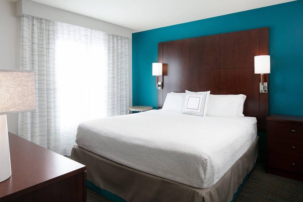 Residence Inn by Marriott Lincoln South | 5865 Boboli Ln, Lincoln, NE 68516 | Phone: (402) 423-1555