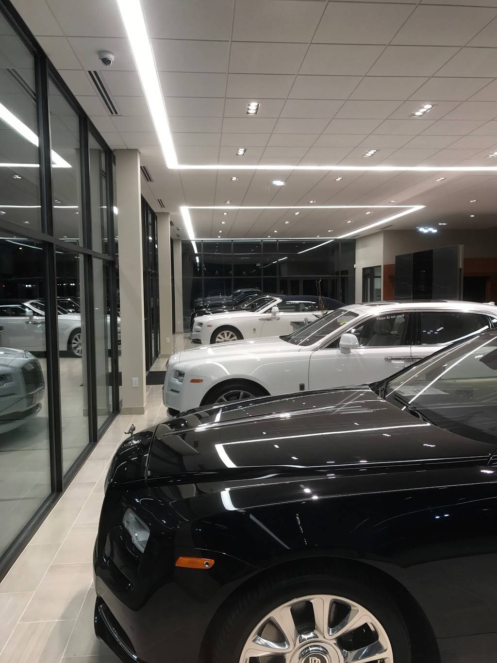 Rolls-Royce Motor Cars Raleigh | 5401 Capital Blvd, Raleigh, NC 27616 | Phone: (919) 324-6816