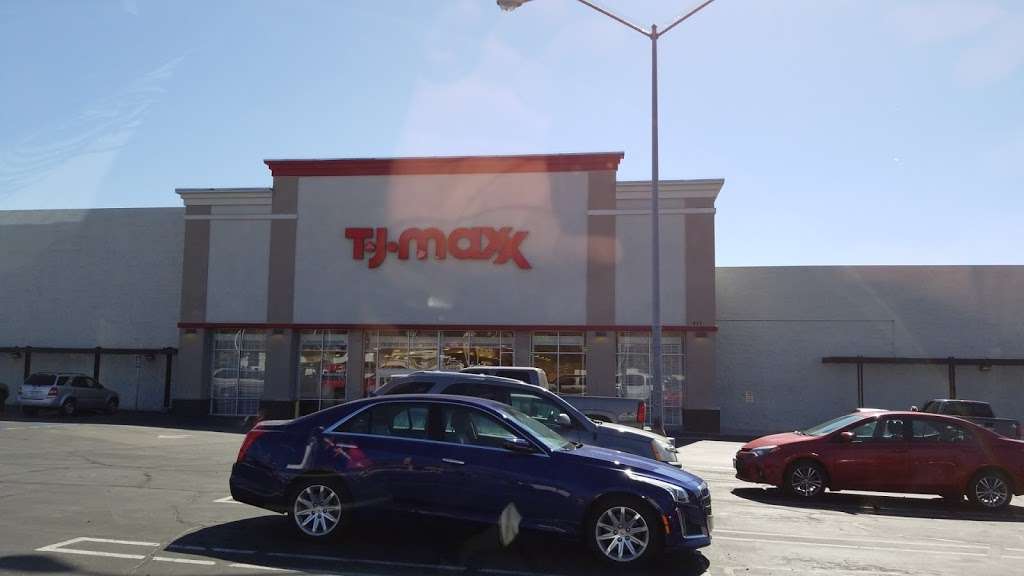 T.J. Maxx | 277 E 40th St, San Bernardino, CA 92404, USA | Phone: (909) 881-5134