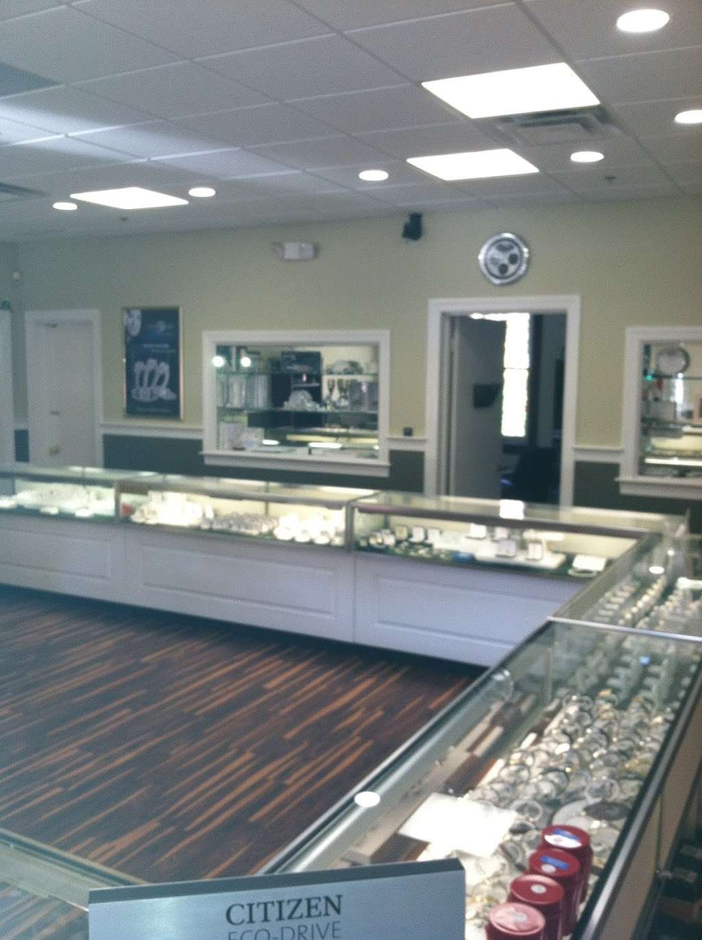 Ledor Jewelry Company | 44 Washington St, Plainville, MA 02762, USA | Phone: (508) 695-6842