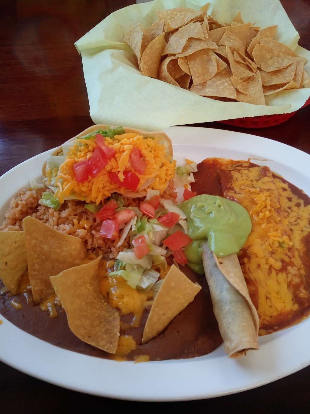 El Torero Restaurant | 222 E 3rd St, Corona, CA 92879 | Phone: (951) 737-2738