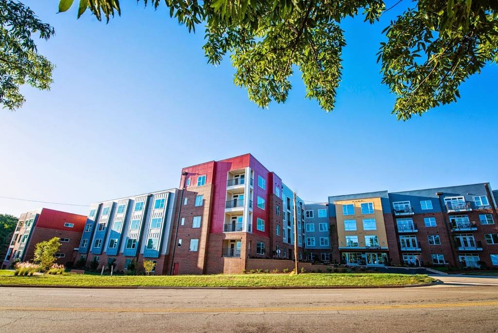 Link Apartments Brookstown | 150 Peters Creek Pkwy, Winston-Salem, NC 27101, USA | Phone: (844) 204-9476