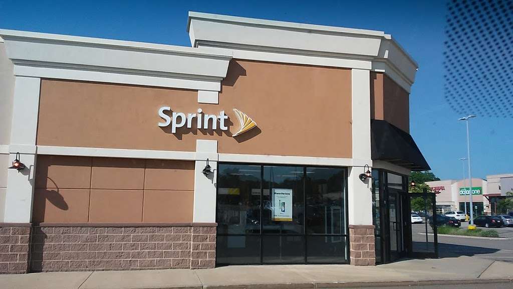 Sprint Store | 110 Providence Hwy Ste 1E, East Walpole, MA 02032 | Phone: (508) 734-9045