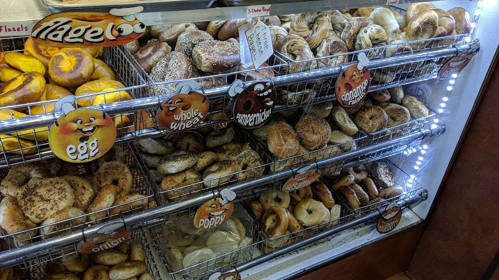 Heartland Bagels | 2311 Richmond Ave, Staten Island, NY 10314 | Phone: (718) 761-4289