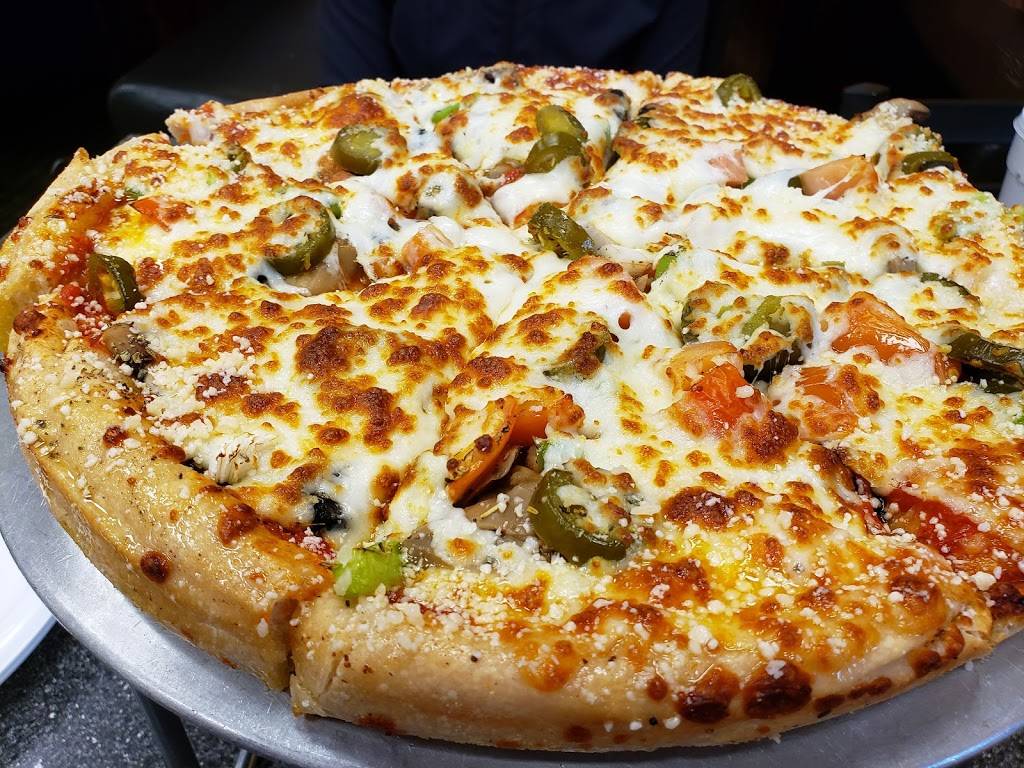 Raymonos Pizza Plus | 5580 W Mill Rd, Raymond, NE 68428, USA | Phone: (402) 783-9600