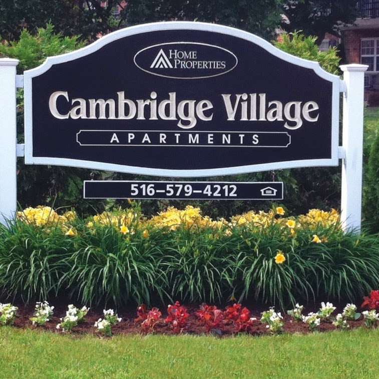 Cambridge Village / Yorkshire Village | 81 Bowling Ln, Levittown, NY 11756, USA | Phone: (516) 579-4212