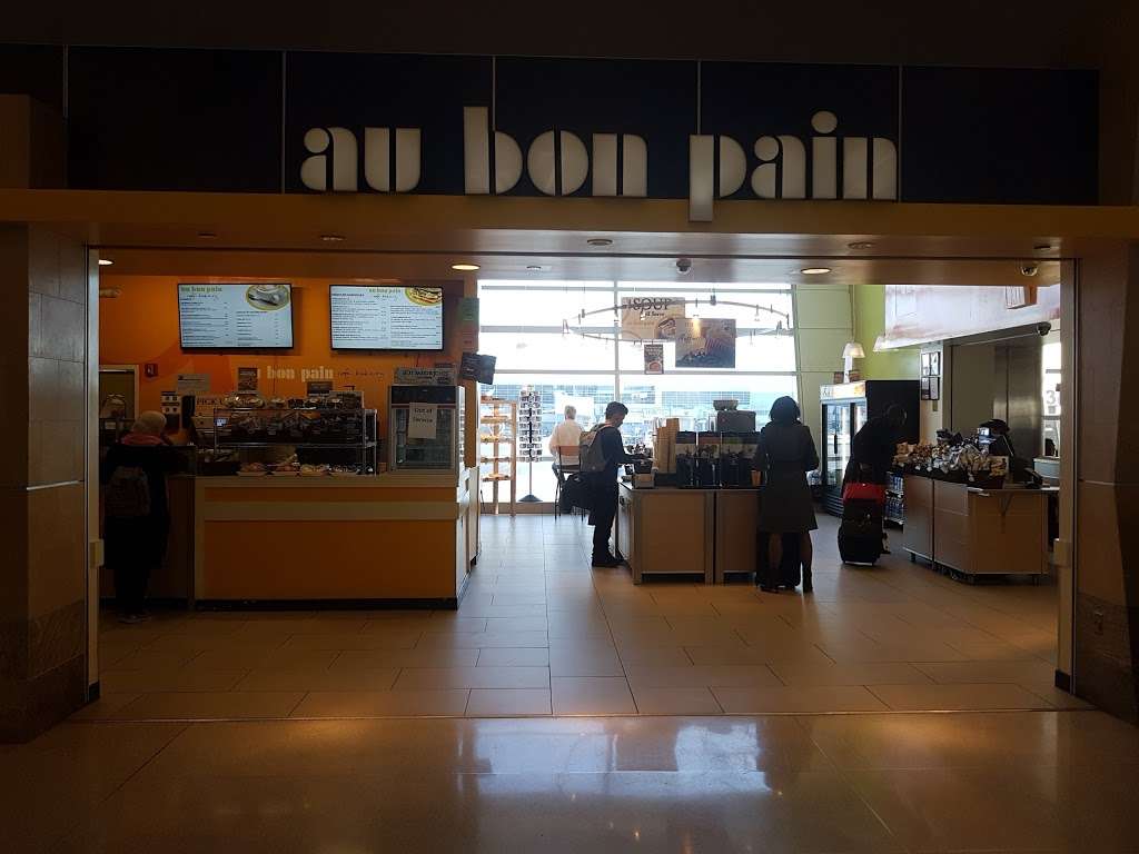 Au Bon Pain | Terminal 8, oncourse C,, JFK Expressway, Jamaica, NY 11430, USA | Phone: (718) 917-6438