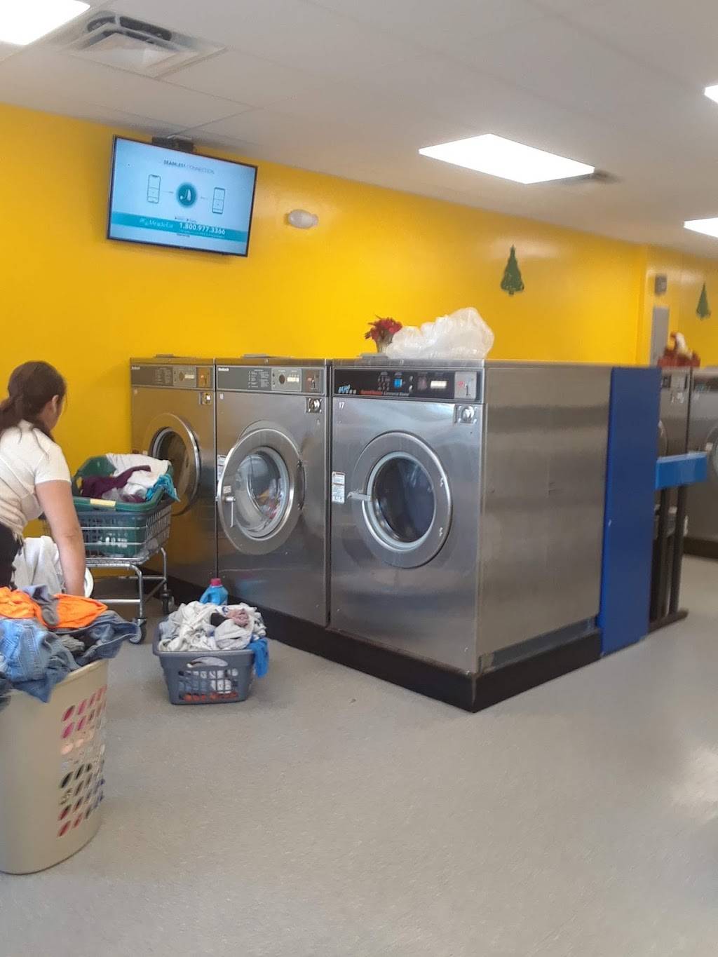 Express Laundry | 5551 SE Federal Hwy, Stuart, FL 34997, USA