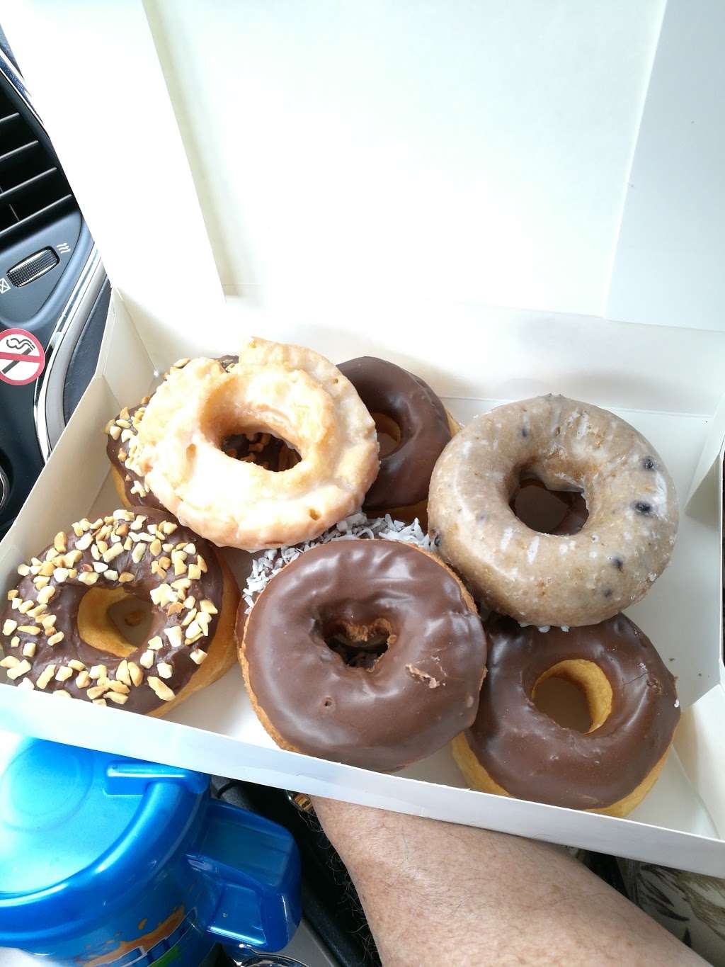Simply Donuts | 7670 Gessner Rd, Houston, TX 77040, USA | Phone: (281) 809-3321