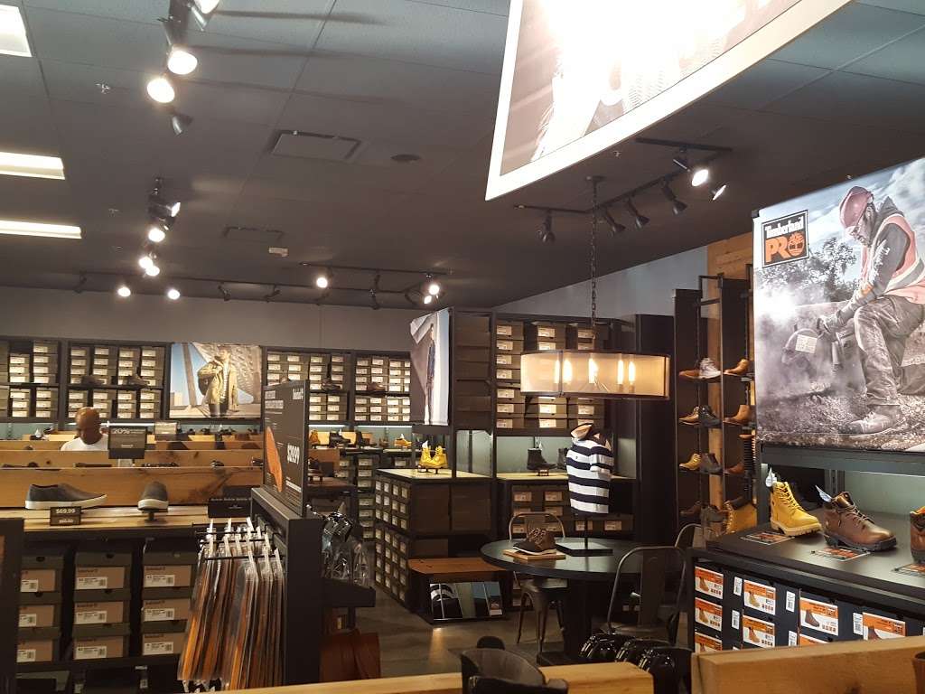 Timberland Factory Store | 11601 108th St #504, Pleasant Prairie, WI 53158, USA | Phone: (262) 857-2526