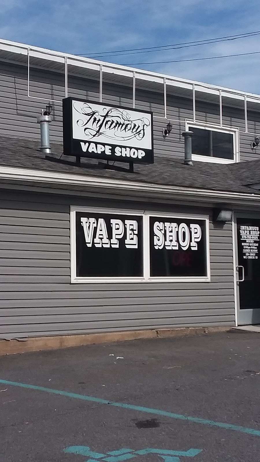 Infamous Vape Shop | 3025 Pittston Ave, Scranton, PA 18505, USA | Phone: (570) 703-0424