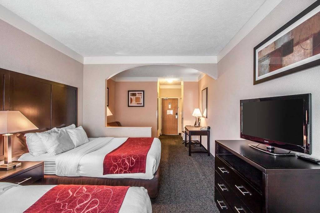 Comfort Suites | 15929 SE McKinley Ave, Clackamas, OR 97015, USA | Phone: (503) 723-3450