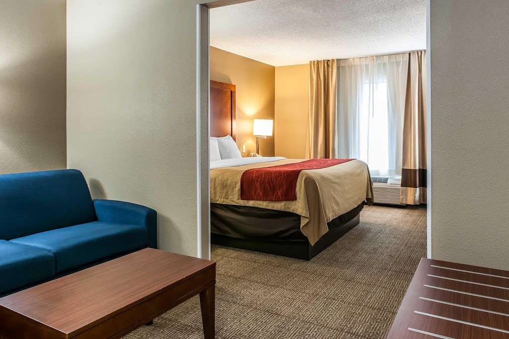 Comfort Inn Airport | 6107 Cambridge Way, Plainfield, IN 46168, USA | Phone: (317) 204-3768