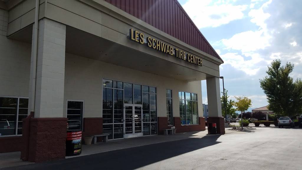 Les Schwab Tire Center | 1405 E Prater Way, Sparks, NV 89434, USA | Phone: (775) 355-9400