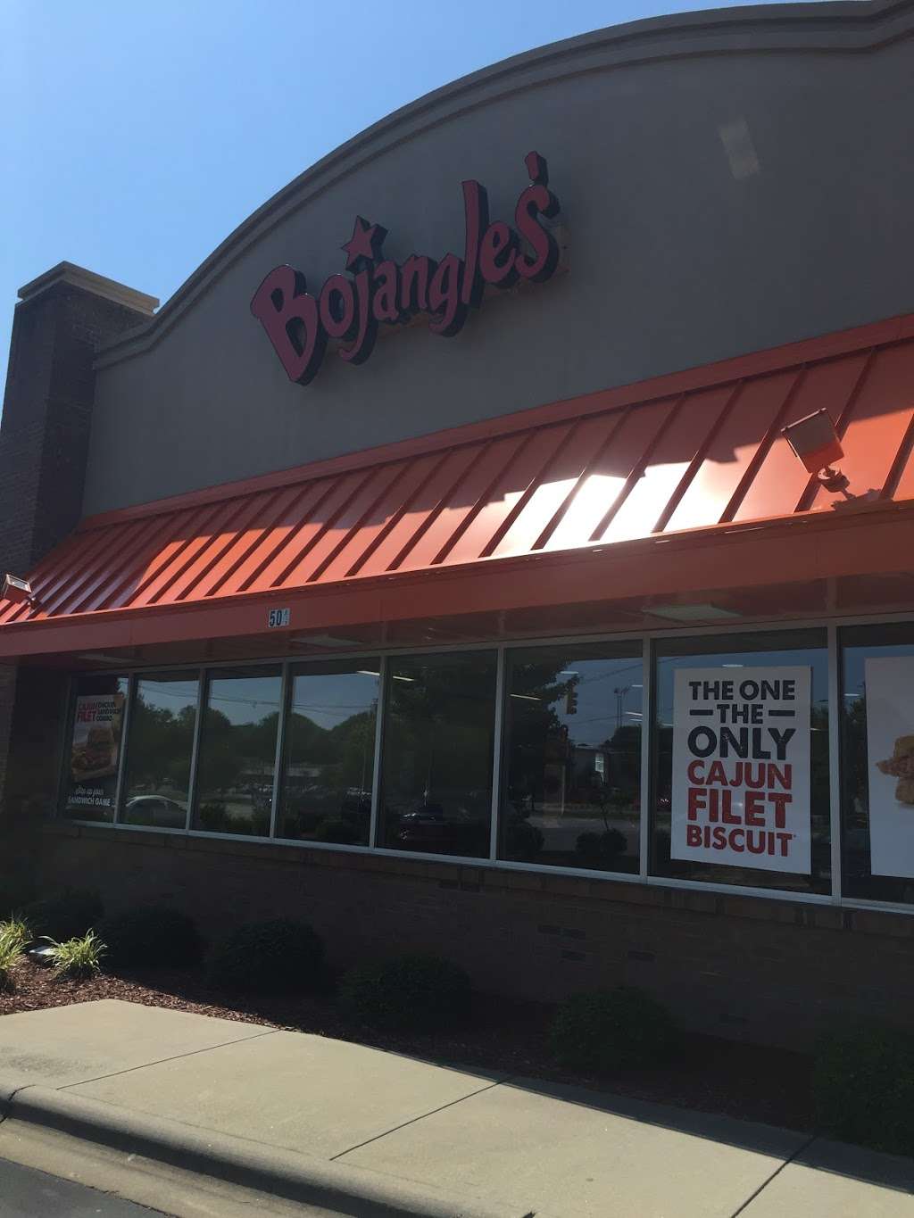 Bojangles Famous Chicken n Biscuits | 504 Conover Blvd W, Conover, NC 28613, USA | Phone: (828) 465-0362