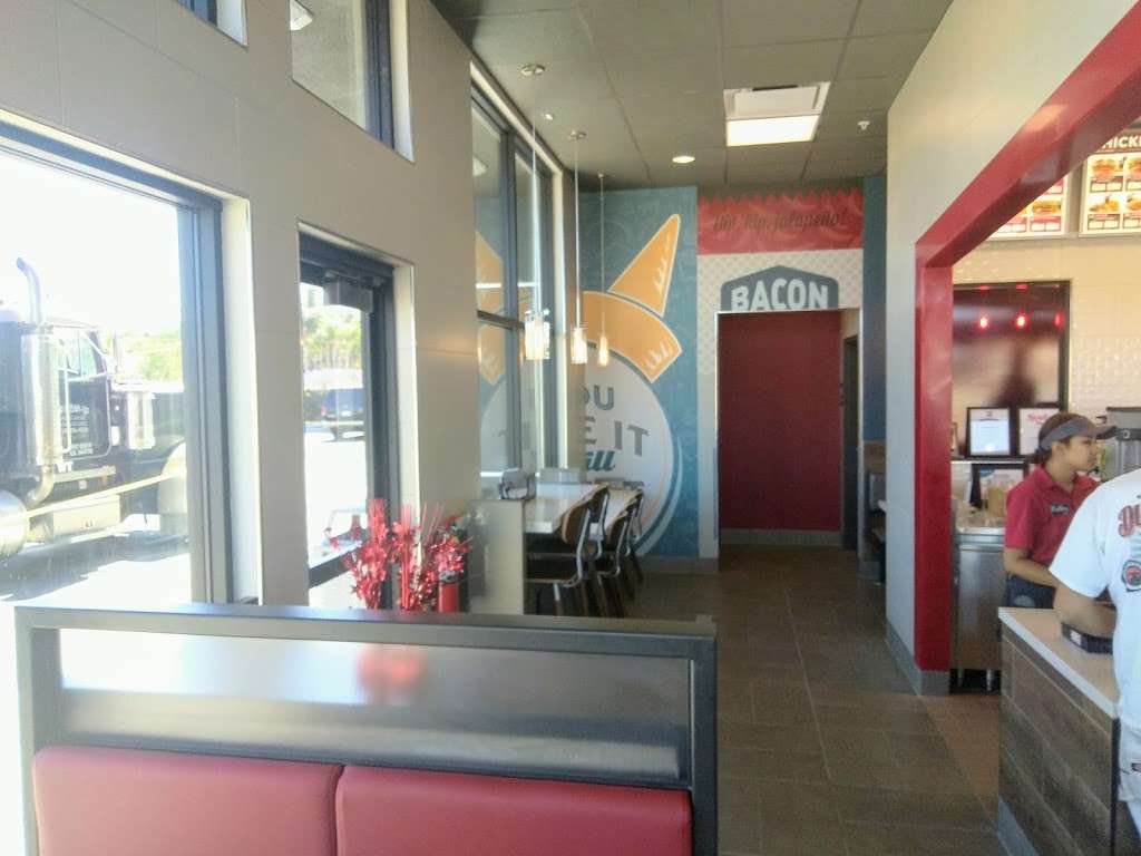 Jack in the Box | 1001 E Alessandro Blvd, Riverside, CA 92508, USA | Phone: (951) 653-5467