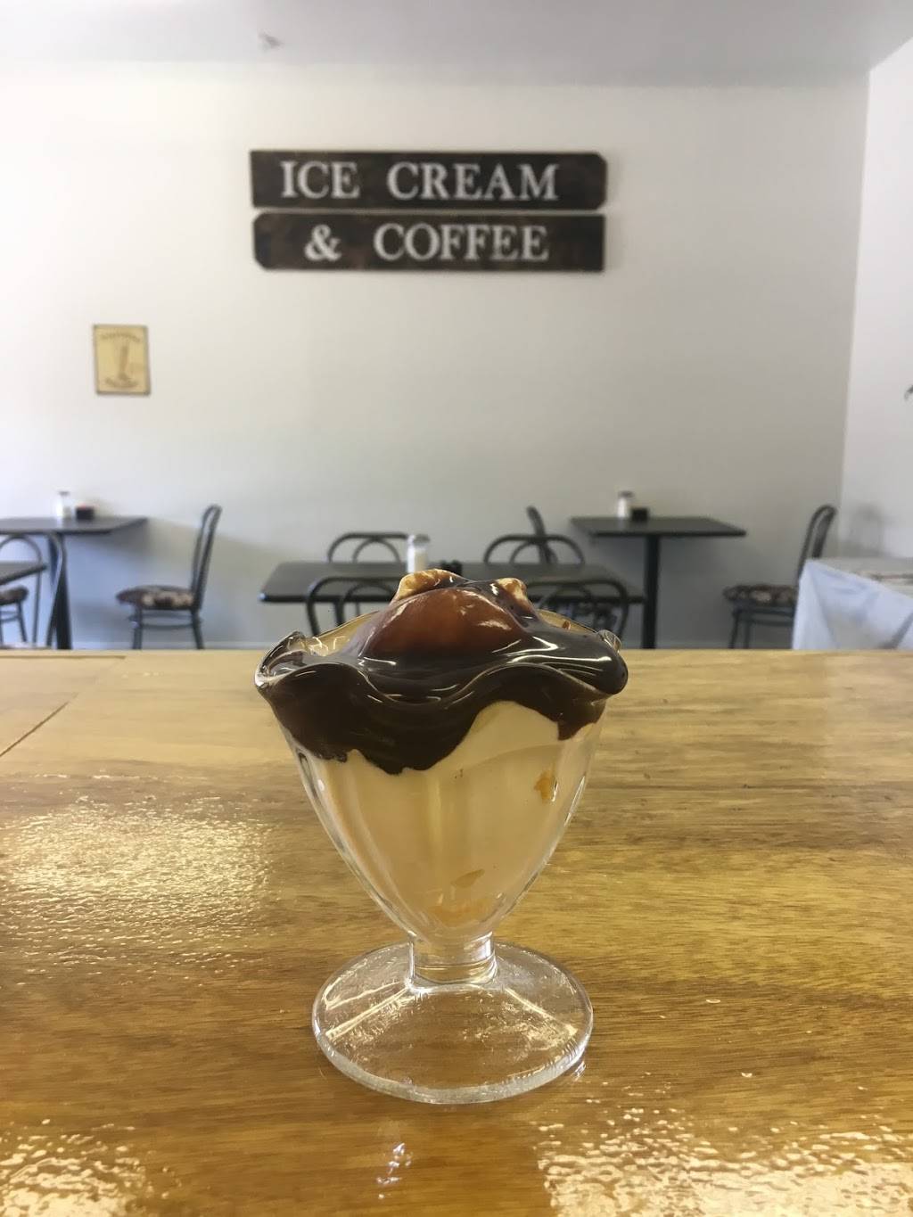 Country Creamery | 5689 S Elm Ave, Fresno, CA 93706, USA | Phone: (559) 374-5151