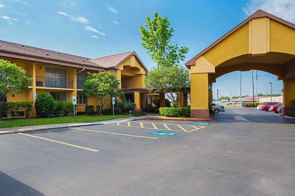 Quality Inn & Suites NRG Park - Medical Center | 2364 S Loop W, Houston, TX 77054, USA | Phone: (713) 799-2436