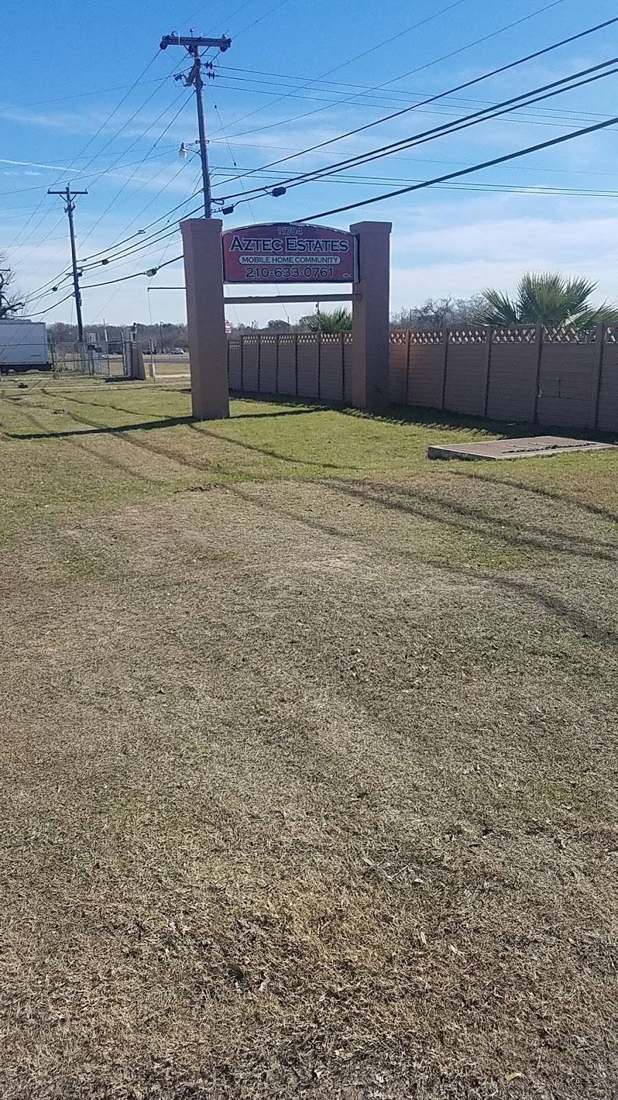 Aztec Estates Mobile Home Park#56 | 11704 US-181, San Antonio, TX 78223, USA | Phone: (210) 633-0761