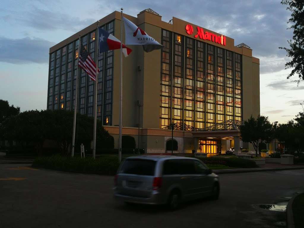 Houston Marriott South at Hobby Airport | 9100 Gulf Fwy, Houston, TX 77017, USA | Phone: (713) 943-7979