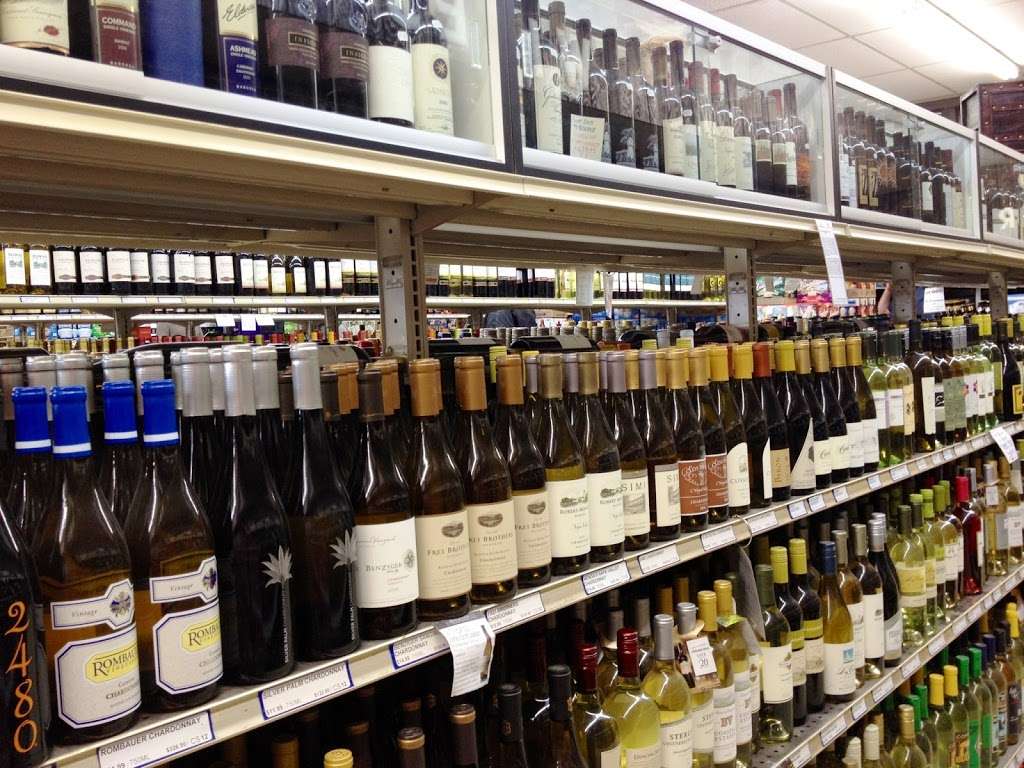 Kenwood Liquors | 10750 S Cicero Ave, Oak Lawn, IL 60453, USA | Phone: (708) 424-3580