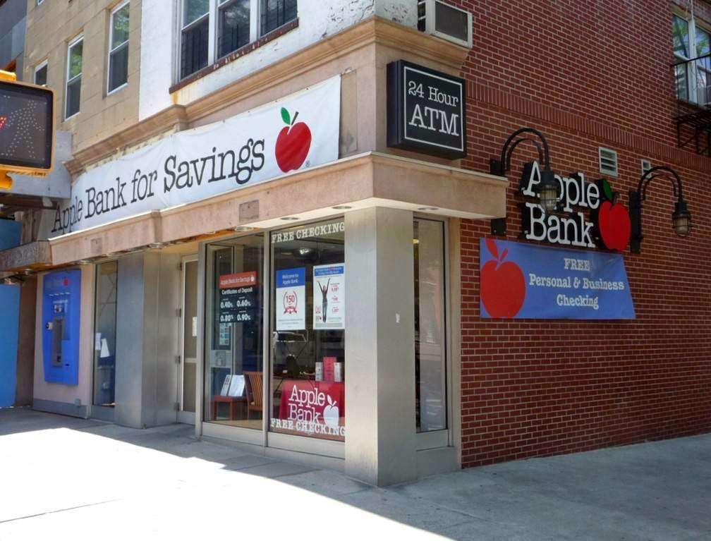 Apple Bank | 326 Court St, Brooklyn, NY 11231, USA | Phone: (718) 237-6449