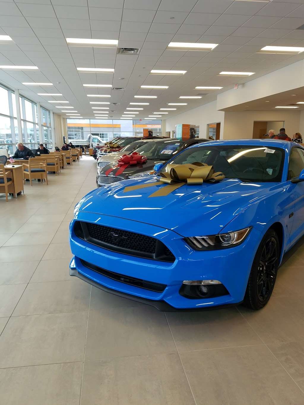 Hiller Ford | 6455 S 108th St, Franklin, WI 53132, USA | Phone: (414) 425-1000