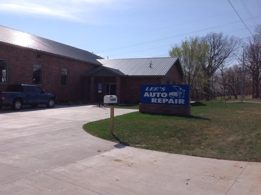 Lees Auto Repair | 15505 E US Hwy 24, Independence, MO 64050, USA | Phone: (816) 252-1144