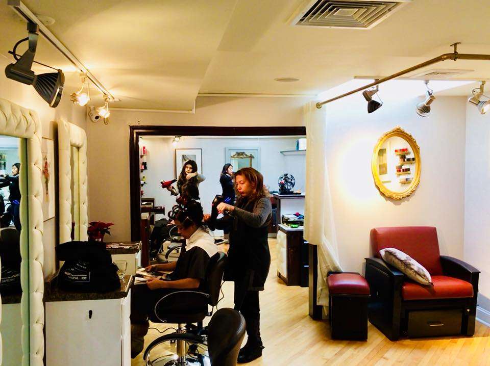 FENIX SALON | 135 Mason St, Greenwich, CT 06830 | Phone: (203) 992-1141