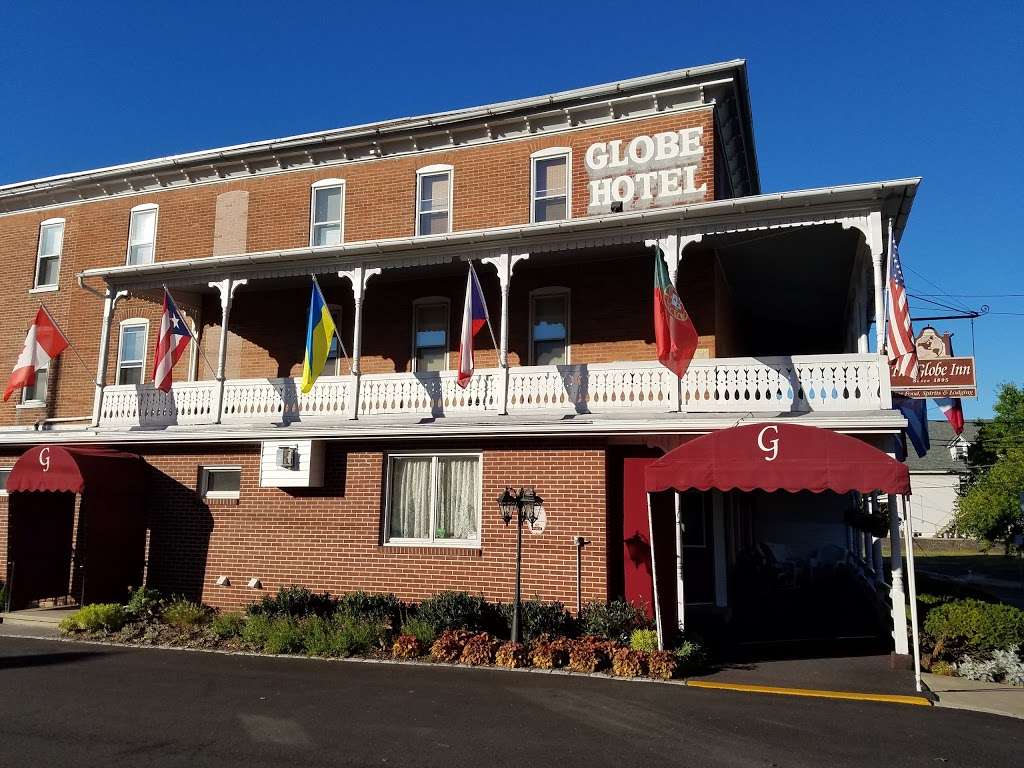 The Globe Inn | 326 W 4th St, East Greenville, PA 18041, USA | Phone: (215) 679-5948