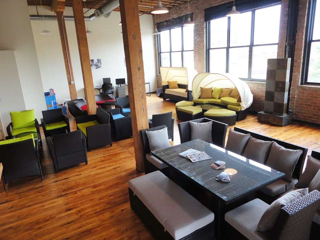 Outdoor Furniture Now | 4136 N Kedzie Ave, Chicago, IL 60618, USA | Phone: (773) 217-8235