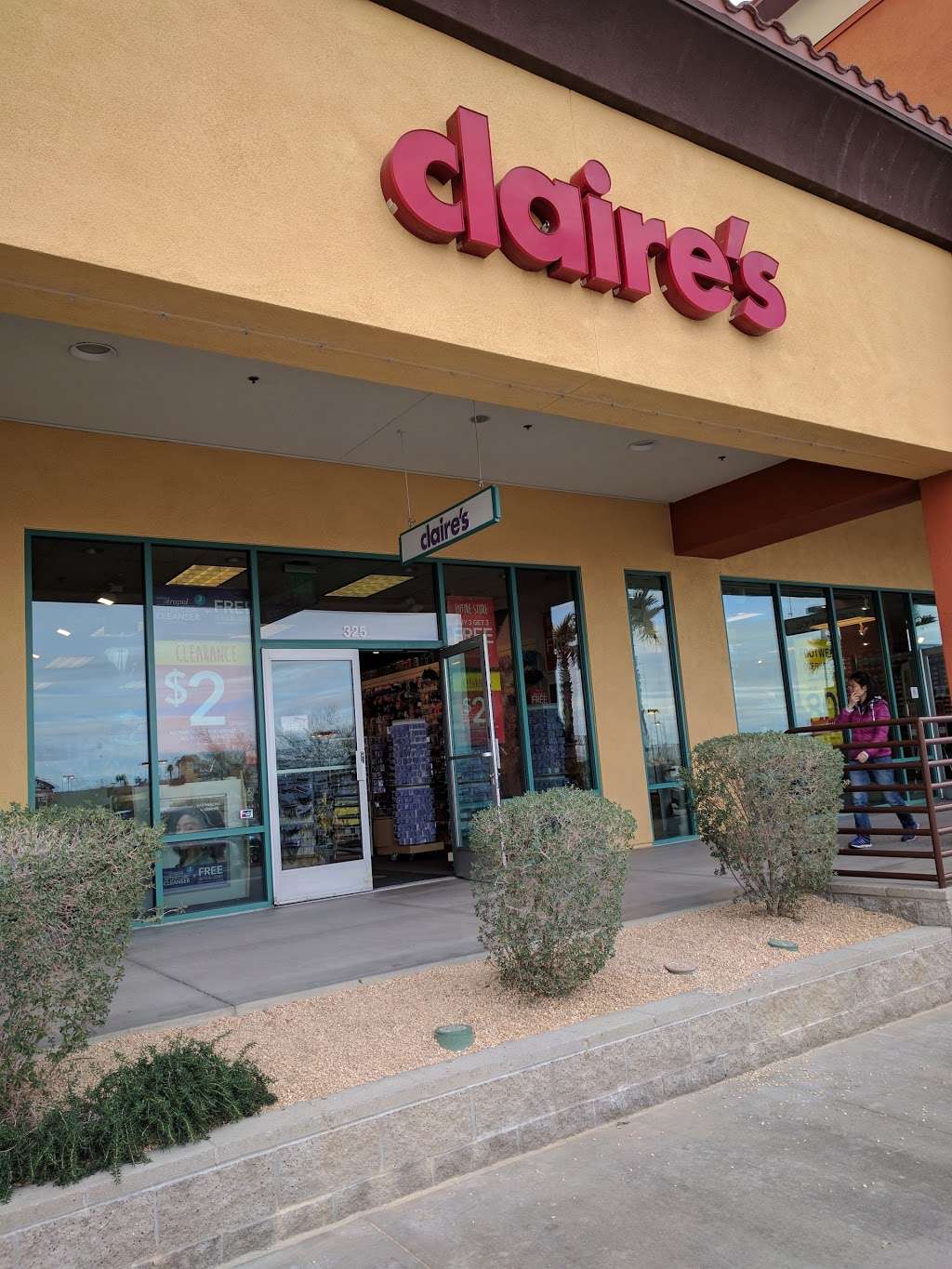 Claires | 2796 Tanger Way # 325, Barstow, CA 92311, USA | Phone: (760) 253-5279