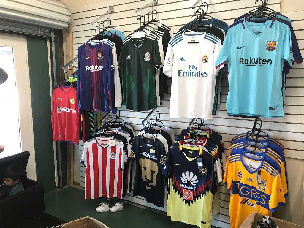 The Soccer Depot | 8102 Glenhollow Dr, Houston, TX 77033, USA | Phone: (832) 325-8860