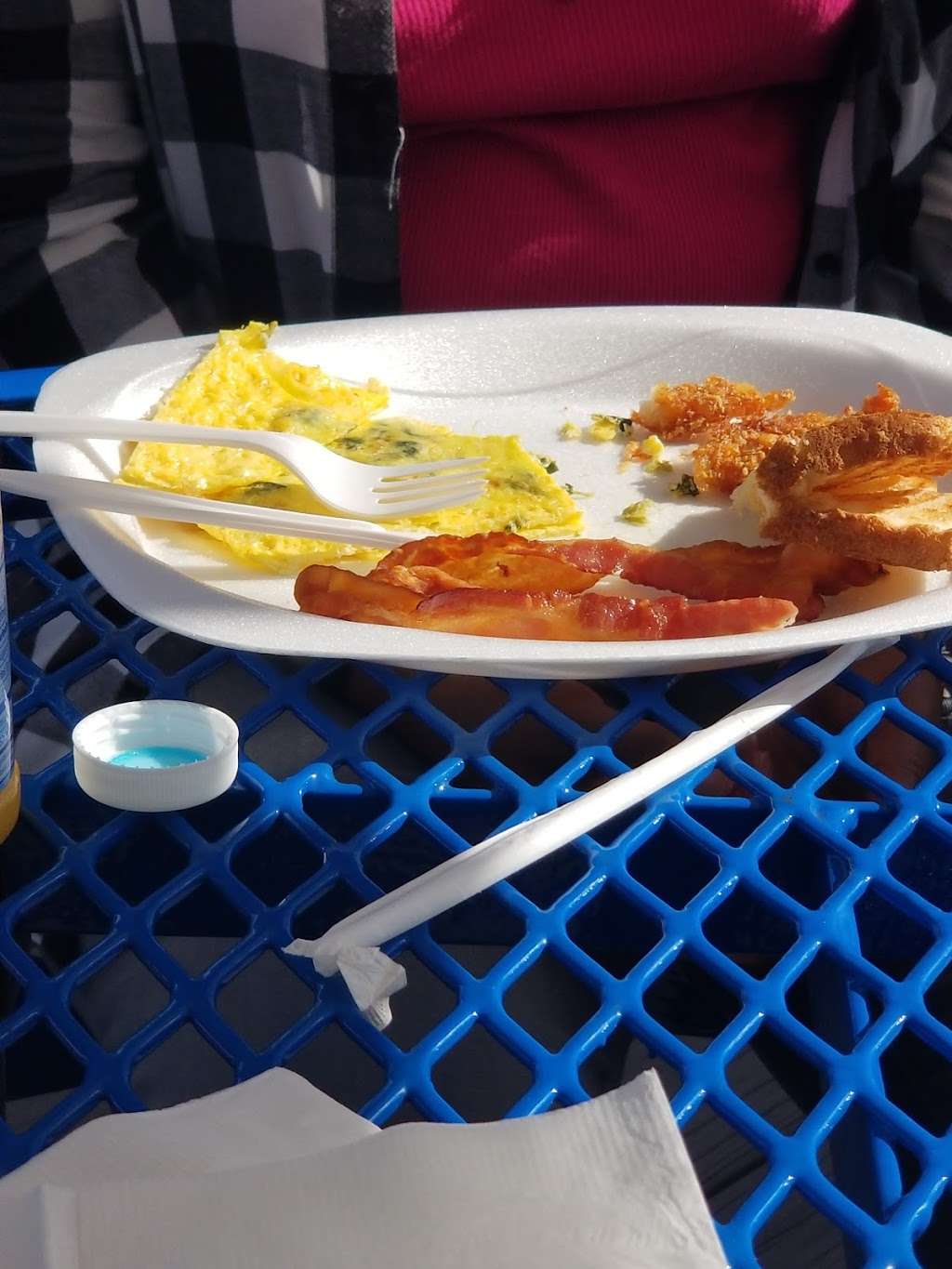 Seaman Cafe | 1180 S America Way, Miami, FL 33132, USA | Phone: (305) 374-4722