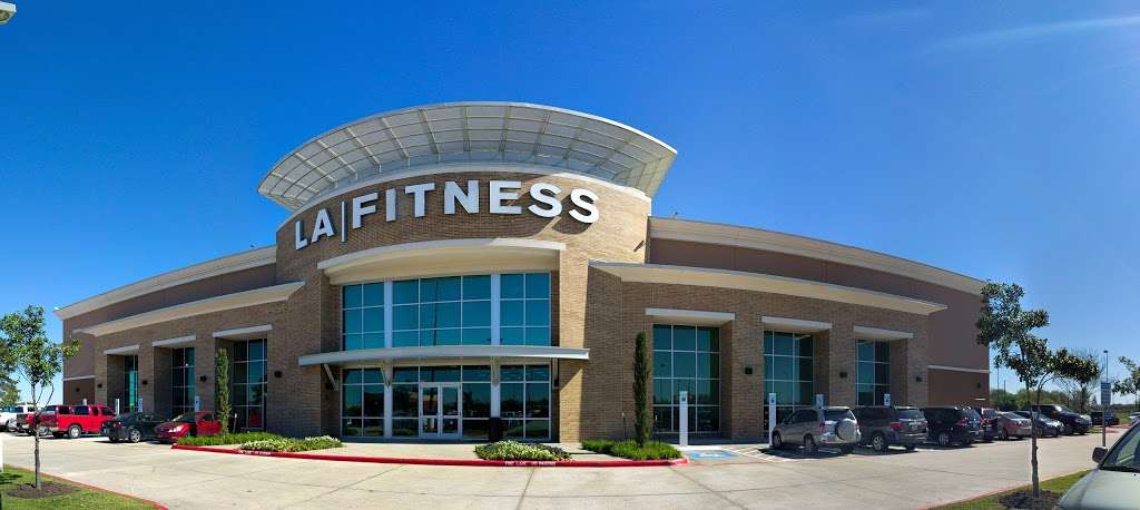 LA Fitness | 9244 West Sam Houston Pkwy N, Houston, TX 77064 | Phone: (281) 640-9946