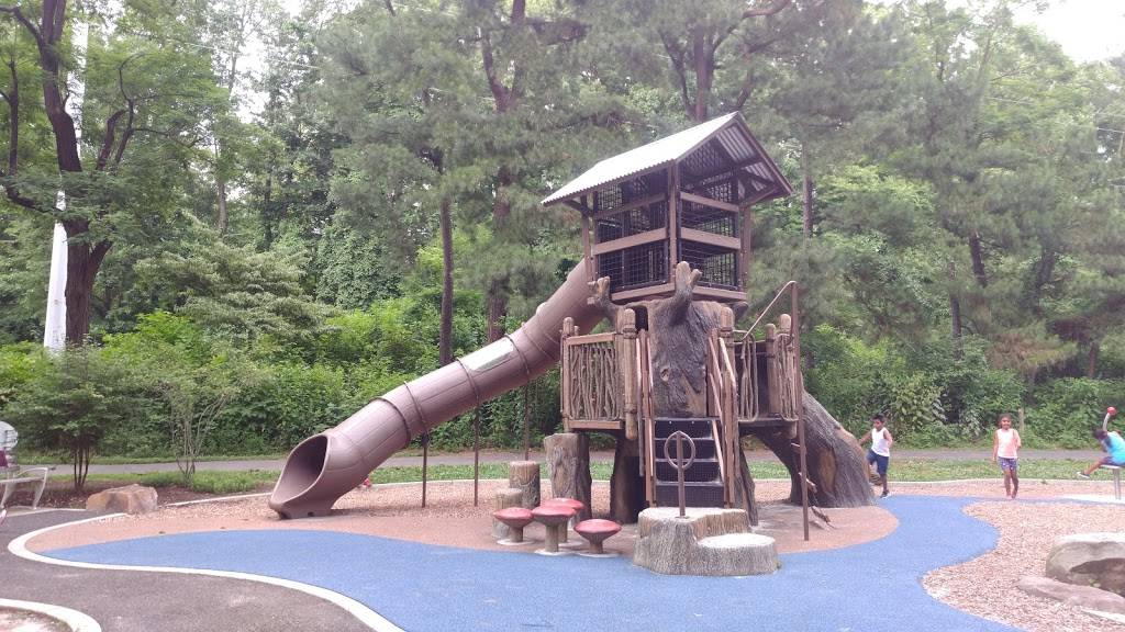 Glencarlyn Park, Playground | 301 S Harrison St, Arlington, VA 22204, USA | Phone: (703) 228-6525