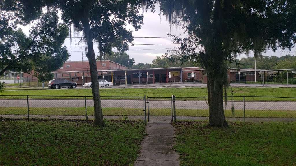 Spook Hill Elementary School | 321 Dr JA Wiltshire Ave, Lake Wales, FL 33853, USA | Phone: (863) 678-4262